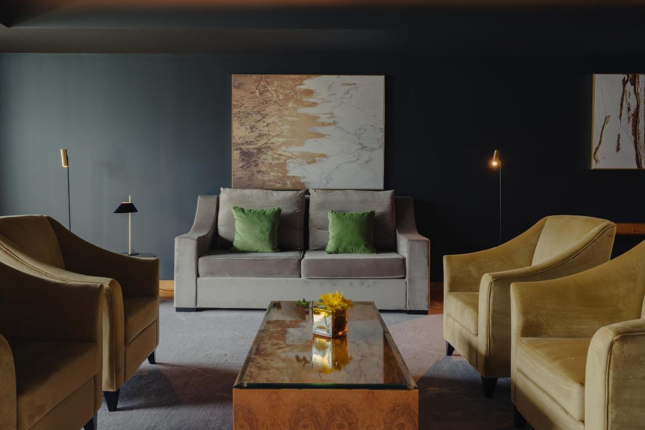 Hotel The Reserve - Within Savoy Palace - The Leading Of The World 5*